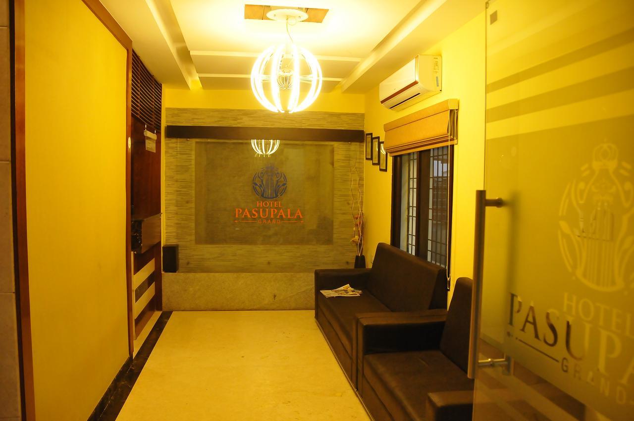 Hotel Pasupala Grand Anantapur Exterior photo