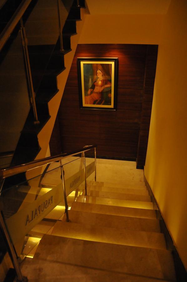 Hotel Pasupala Grand Anantapur Exterior photo